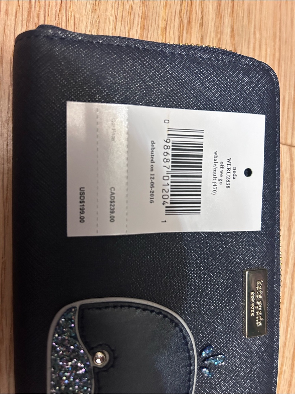 Kate spade whale wallet